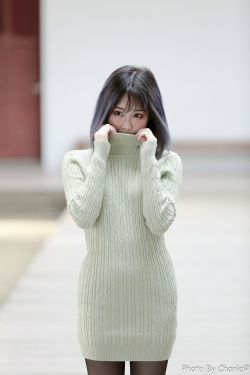 村上里沙美脚